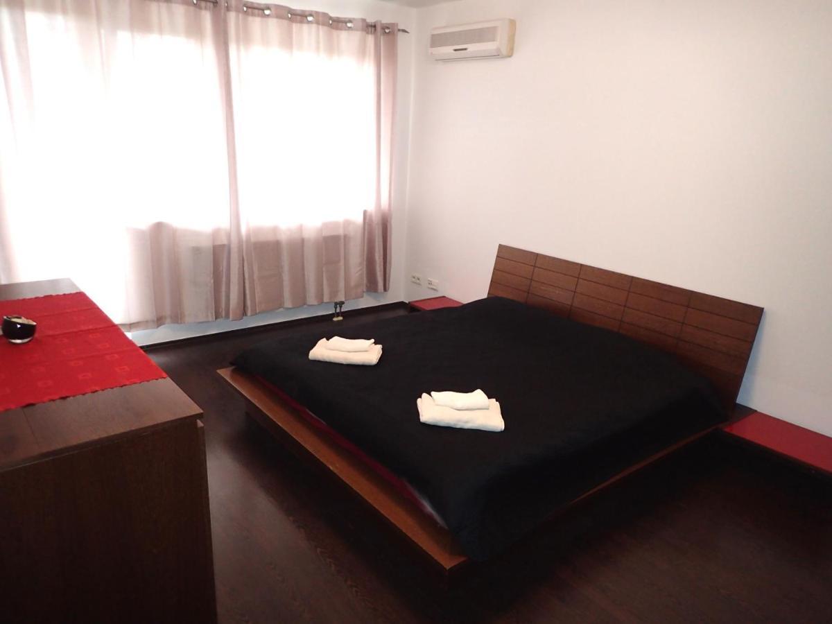 Marguerite Apartment - Parking Including Братислава Екстериор снимка