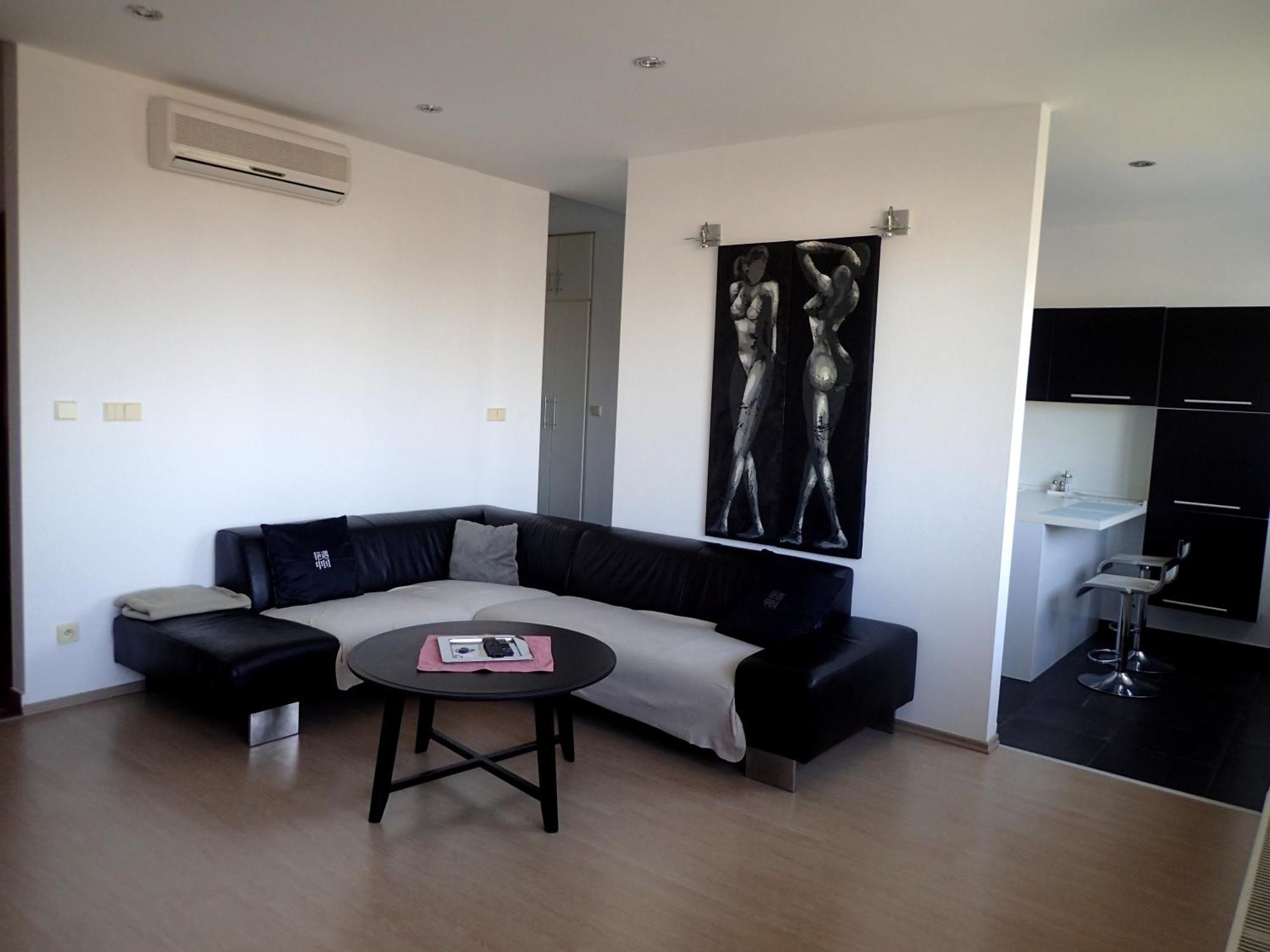 Marguerite Apartment - Parking Including Братислава Екстериор снимка